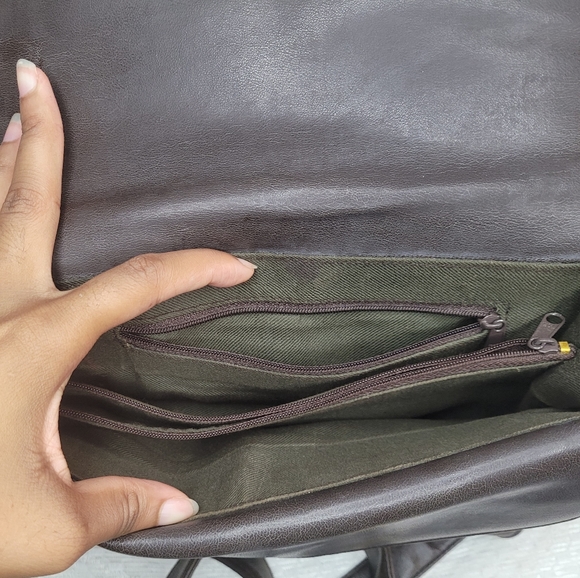 Genuine Leather & Vinyl Shoulder Messenger Bag - Picture 8 of 11